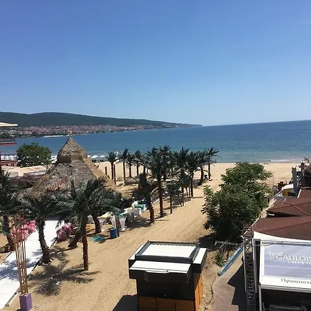 Szálloda Largo